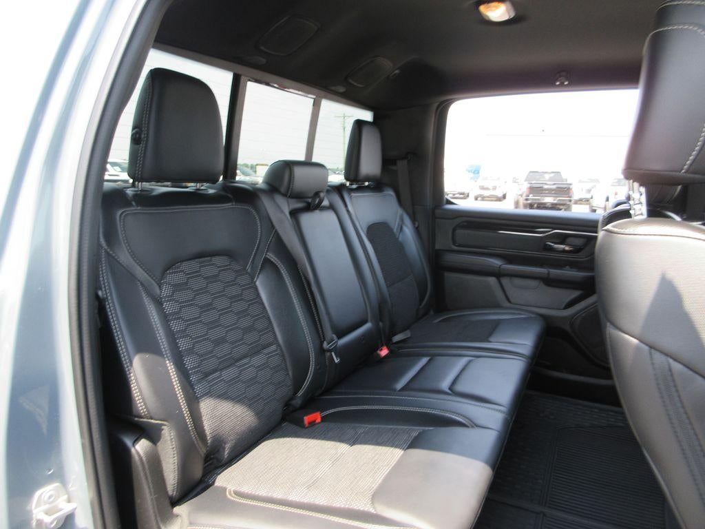 2021 RAM 1500 Big Horn Crew Cab 4x4 5'7" Box