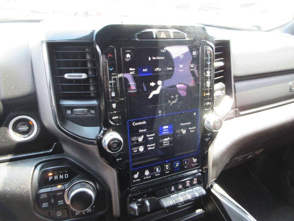 2021 RAM 1500 Big Horn Crew Cab 4x4 5'7" Box