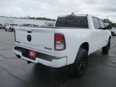 2020 RAM 1500 Big Horn Crew Cab 4x4 5'7" Box