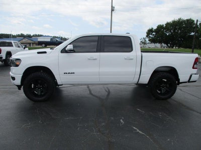 2020 RAM 1500 Big Horn Crew Cab 4x4 5'7" Box