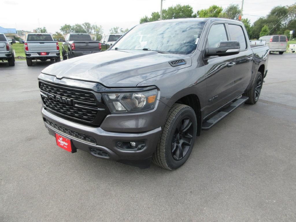 2022 RAM 1500 Big Horn Crew Cab 4x4 5'7" Box