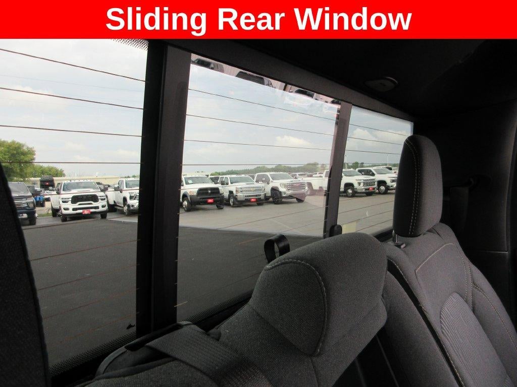 2022 RAM 1500 Big Horn Crew Cab 4x4 5'7" Box