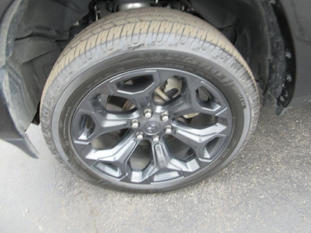2023 RAM 1500 Limited Crew Cab 4x4 5'7" Box