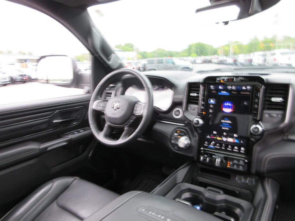 2023 RAM 1500 Limited Crew Cab 4x4 5'7" Box