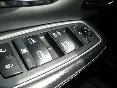 2022 RAM 1500 Limited Crew Cab 4x4 5'7" Box