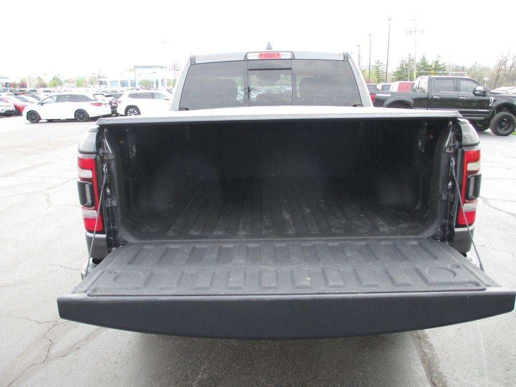 2022 RAM 1500 Limited Crew Cab 4x4 5'7" Box