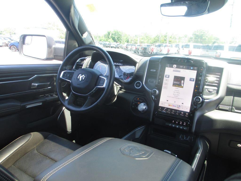 2023 RAM 1500 Laramie Crew Cab 4x4 5'7" Box