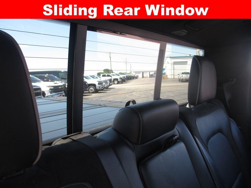2023 RAM 1500 Laramie Crew Cab 4x4 5'7" Box