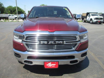 2020 RAM 1500 Laramie Crew Cab 4x4 5'7" Box