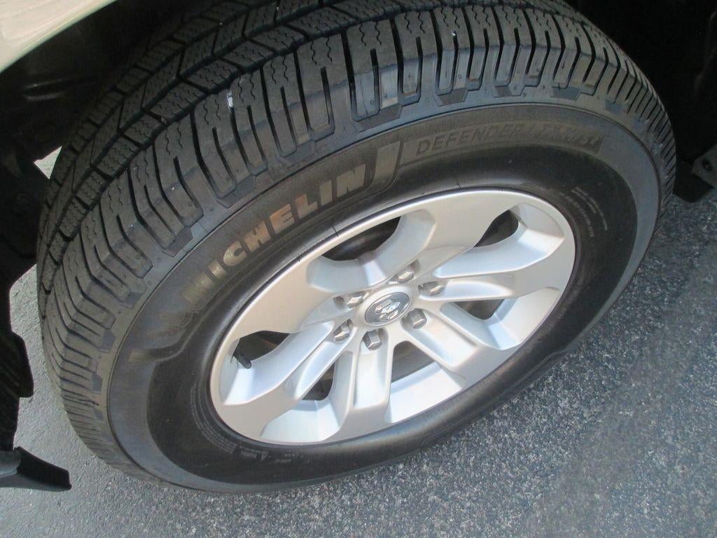 2021 RAM 1500 Laramie Crew Cab 4x4 5'7" Box