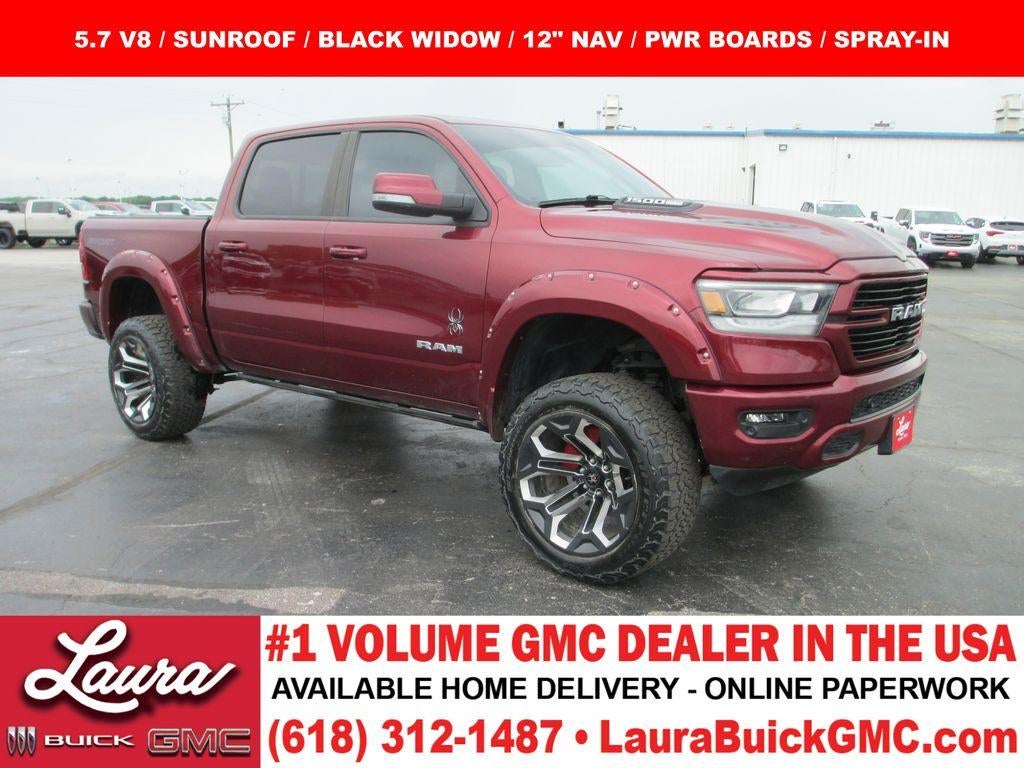 2022 RAM 1500 Laramie Crew Cab 4x4 5'7" Box