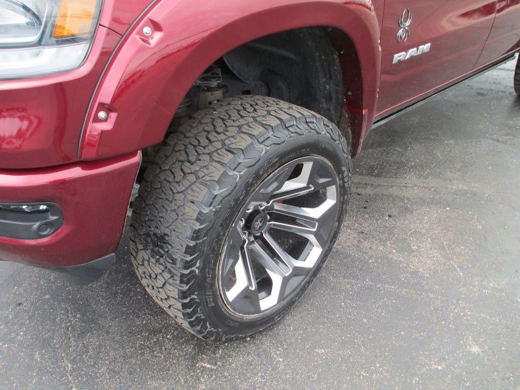 2022 RAM 1500 Laramie Crew Cab 4x4 5'7" Box
