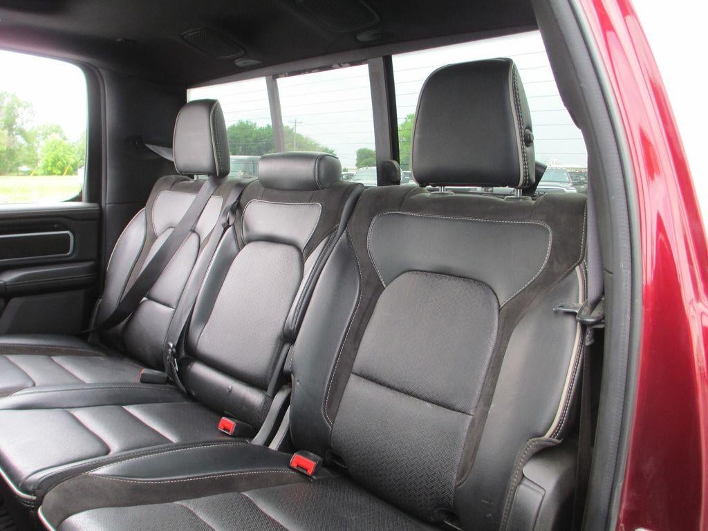 2022 RAM 1500 Laramie Crew Cab 4x4 5'7" Box
