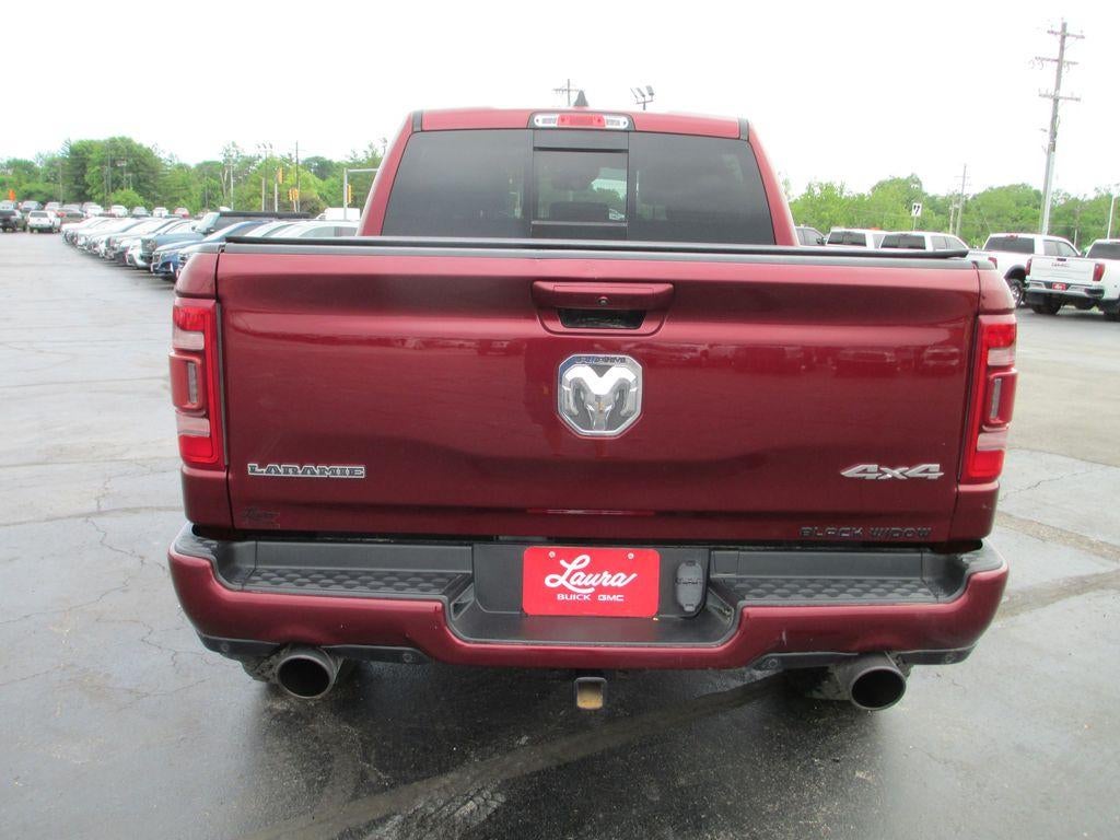 2022 RAM 1500 Laramie Crew Cab 4x4 5'7" Box