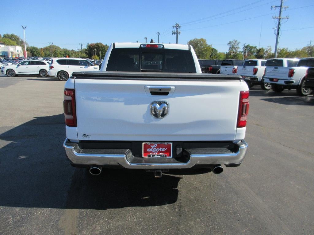 2022 RAM 1500 Laramie Crew Cab 4x4 5'7" Box