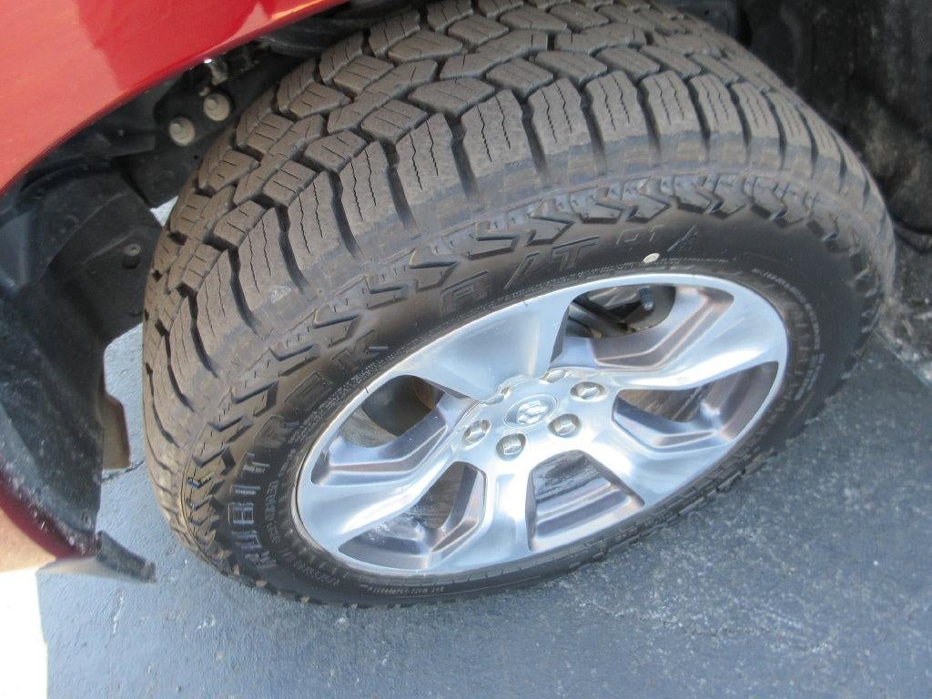 2022 RAM 1500 Laramie Crew Cab 4x4 5'7" Box