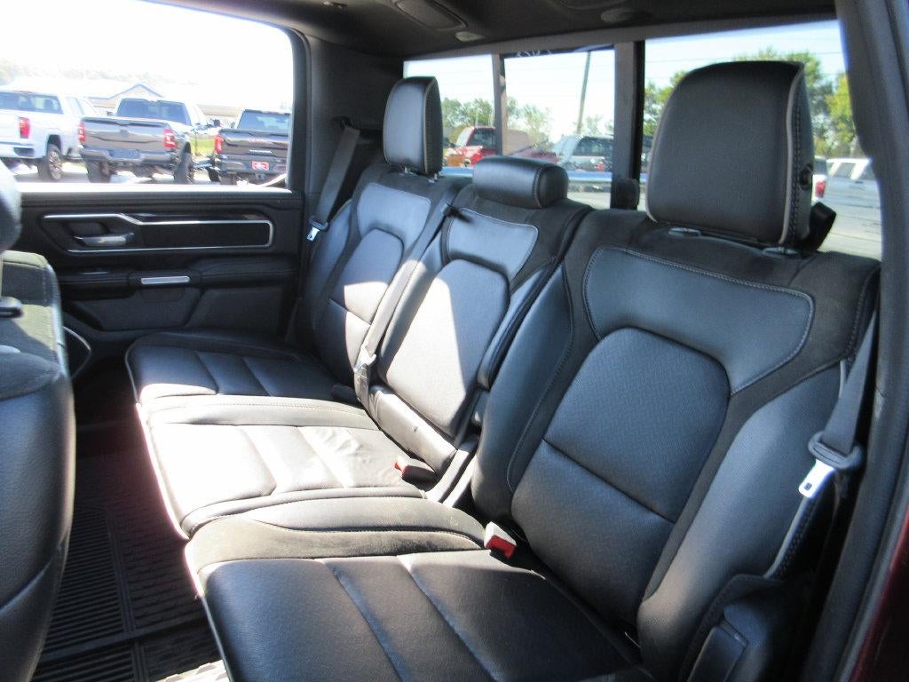 2022 RAM 1500 Laramie Crew Cab 4x4 5'7" Box