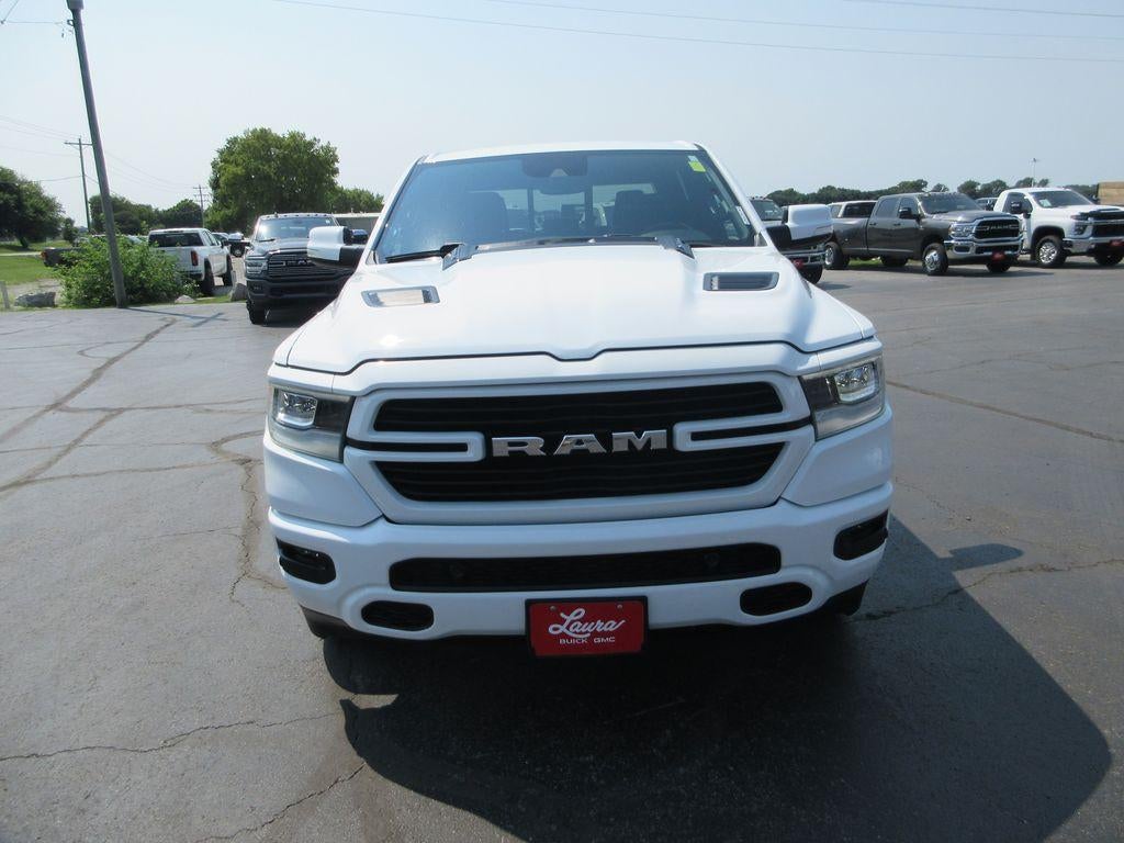2022 RAM 1500 Laramie Crew Cab 4x4 5'7" Box