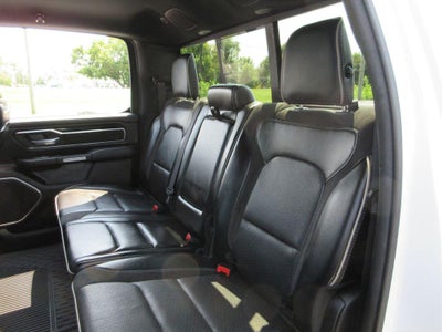 2022 RAM 1500 Laramie Crew Cab 4x4 5'7" Box