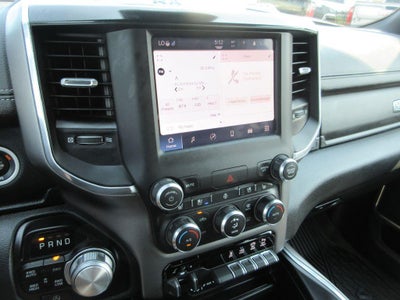 2022 RAM 1500 Laramie Crew Cab 4x4 5'7" Box