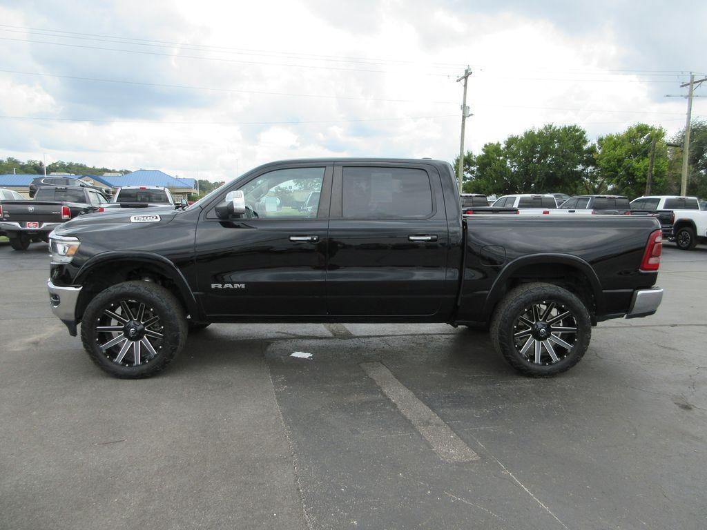 2020 RAM 1500 Laramie Crew Cab 4x4 5'7" Box