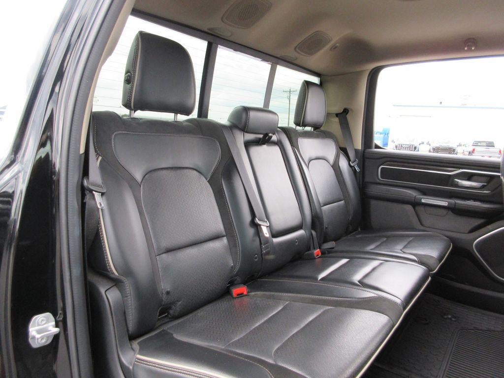 2020 RAM 1500 Laramie Crew Cab 4x4 5'7" Box