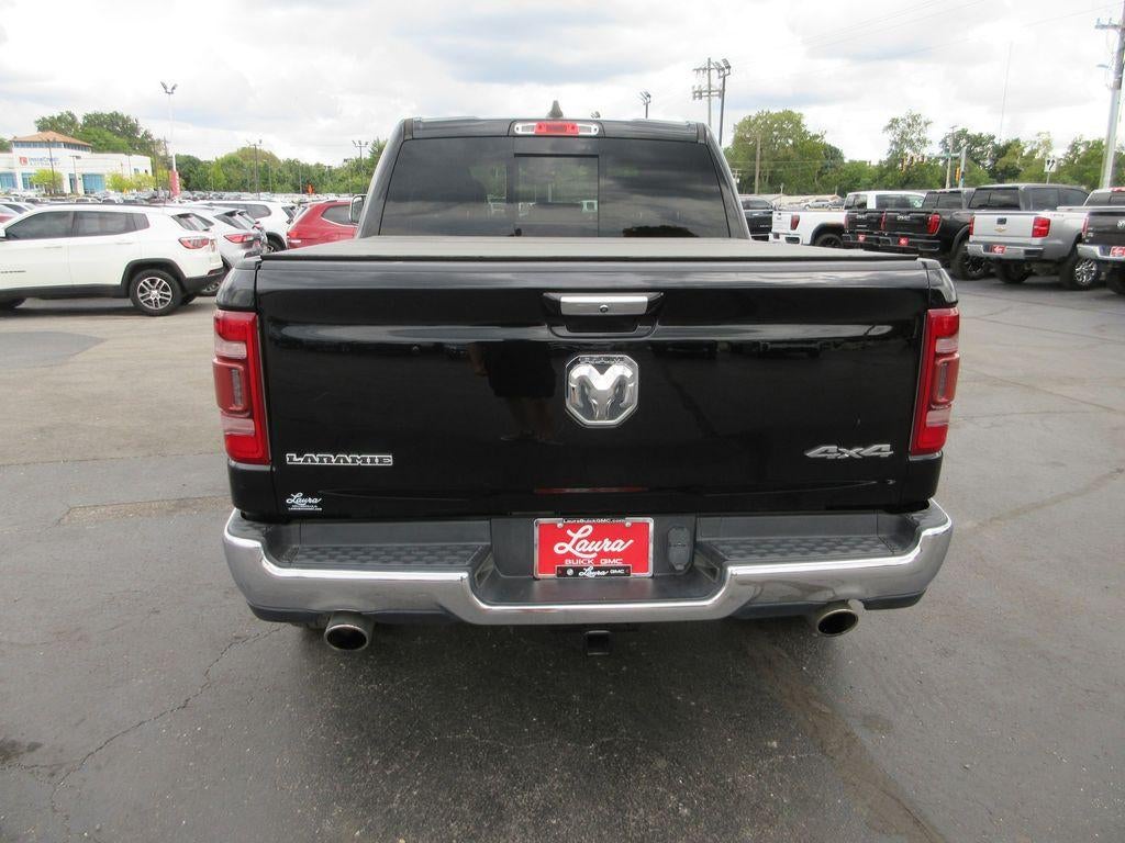2020 RAM 1500 Laramie Crew Cab 4x4 5'7" Box