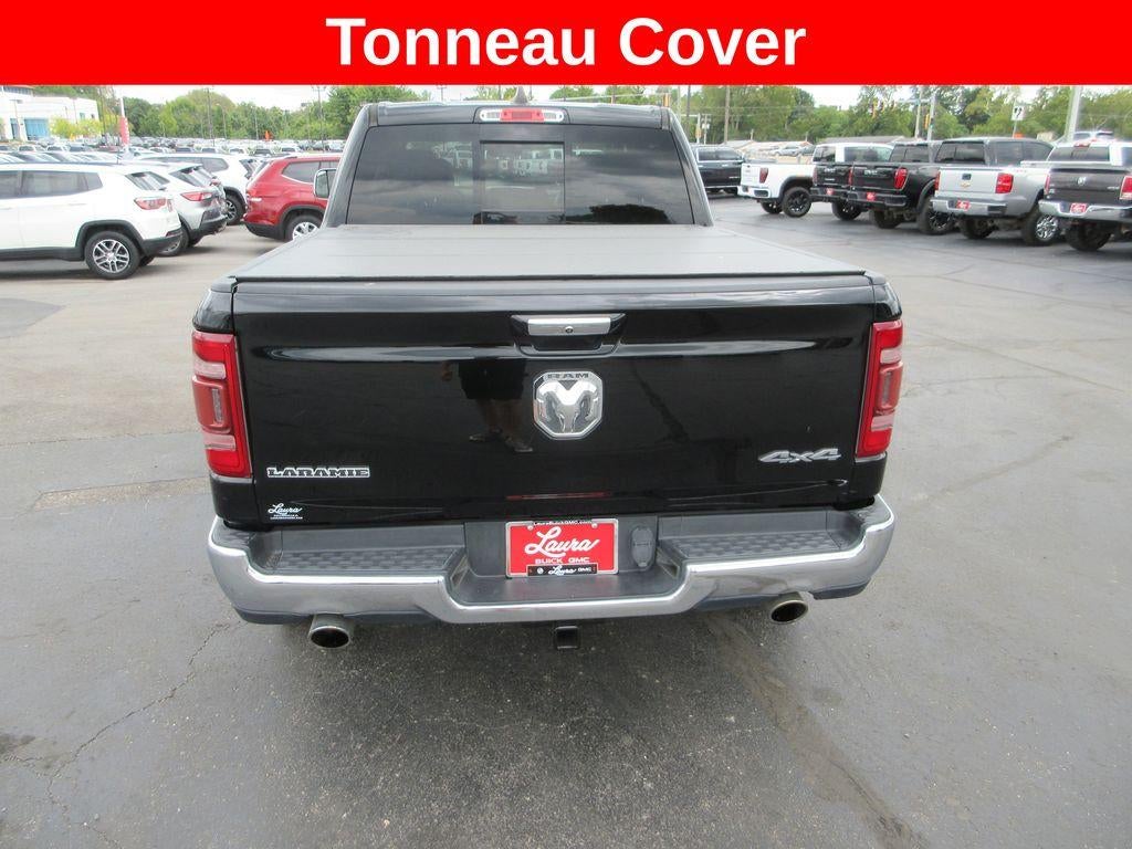 2020 RAM 1500 Laramie Crew Cab 4x4 5'7" Box