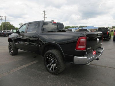 2020 RAM 1500 Laramie Crew Cab 4x4 5'7" Box