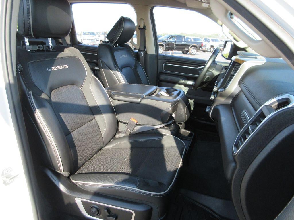 2021 RAM 1500 Laramie Crew Cab 4x4 5'7" Box