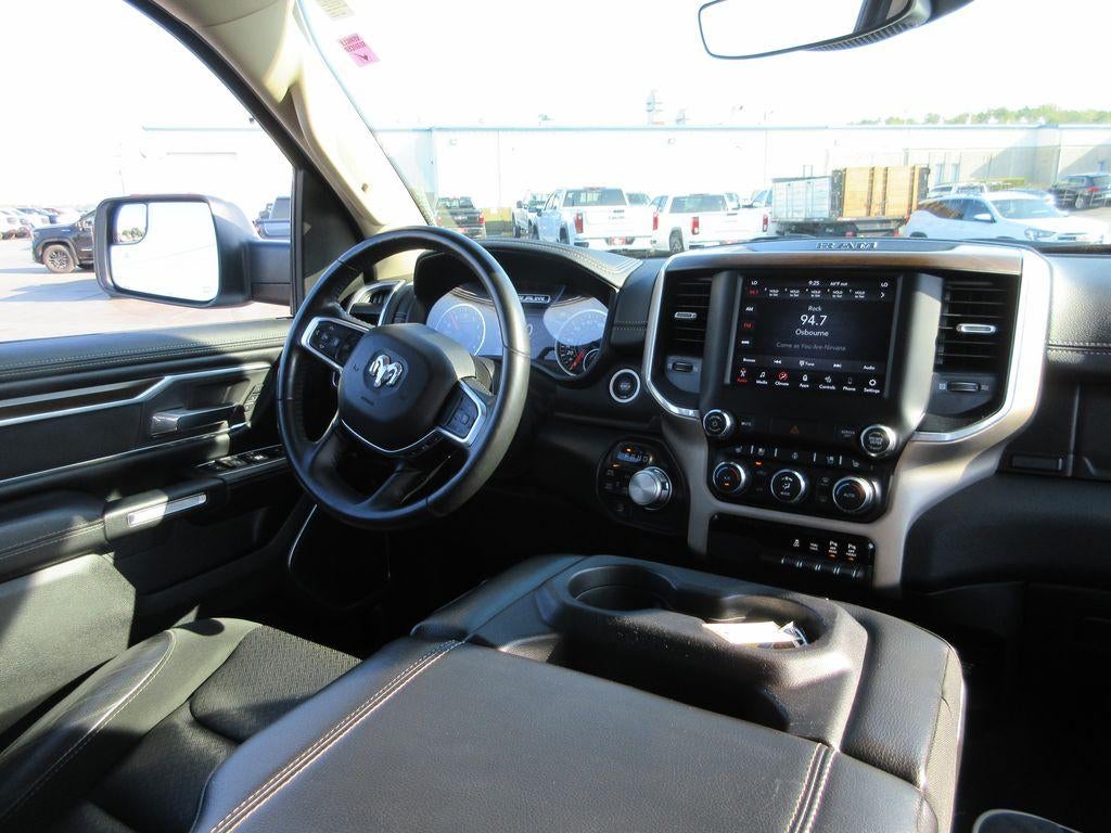 2021 RAM 1500 Laramie Crew Cab 4x4 5'7" Box