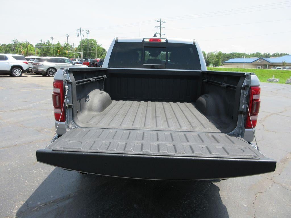 2020 RAM 1500 Laramie Longhorn Crew Cab 4x4 5'7" Box