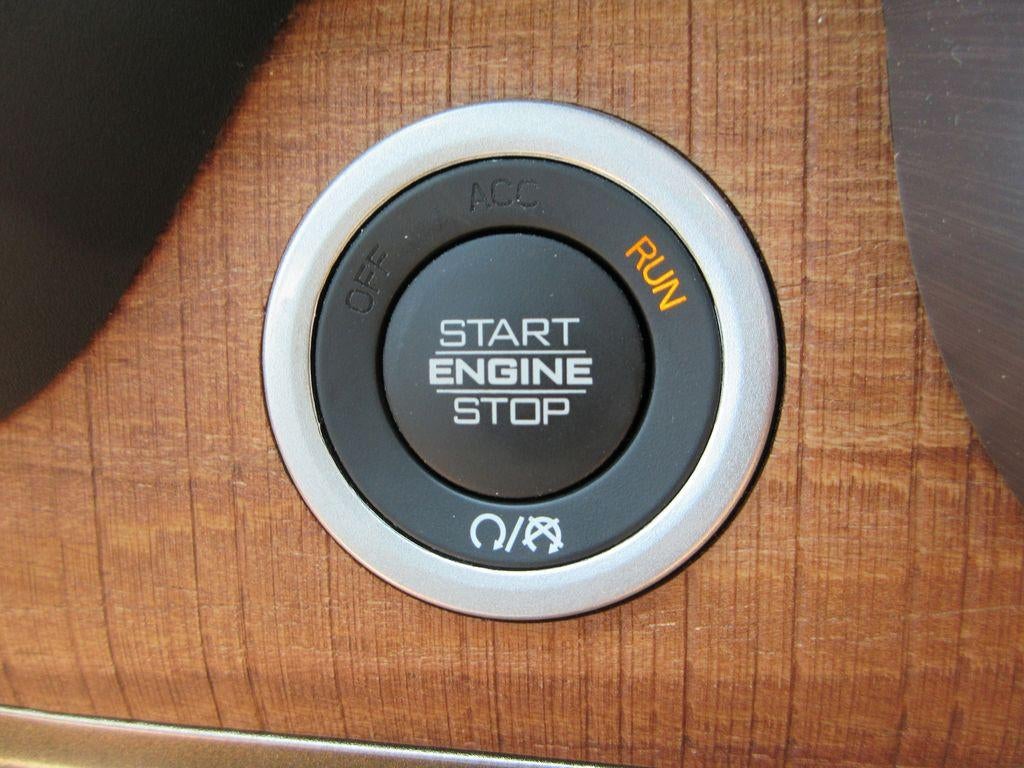 2024 RAM 1500 Limited Longhorn Crew Cab 4x4 5'7" Box