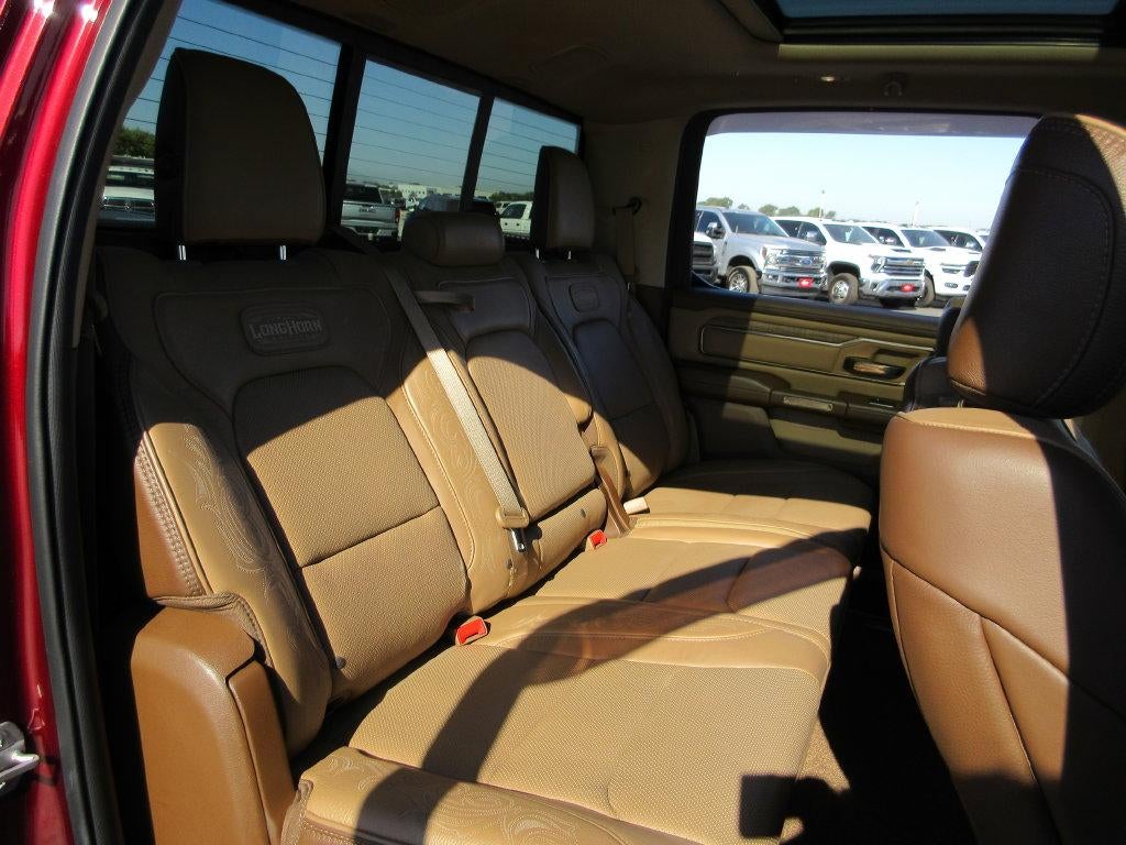 2019 RAM 1500 Longhorn Crew Cab 4x4 5'7" Box