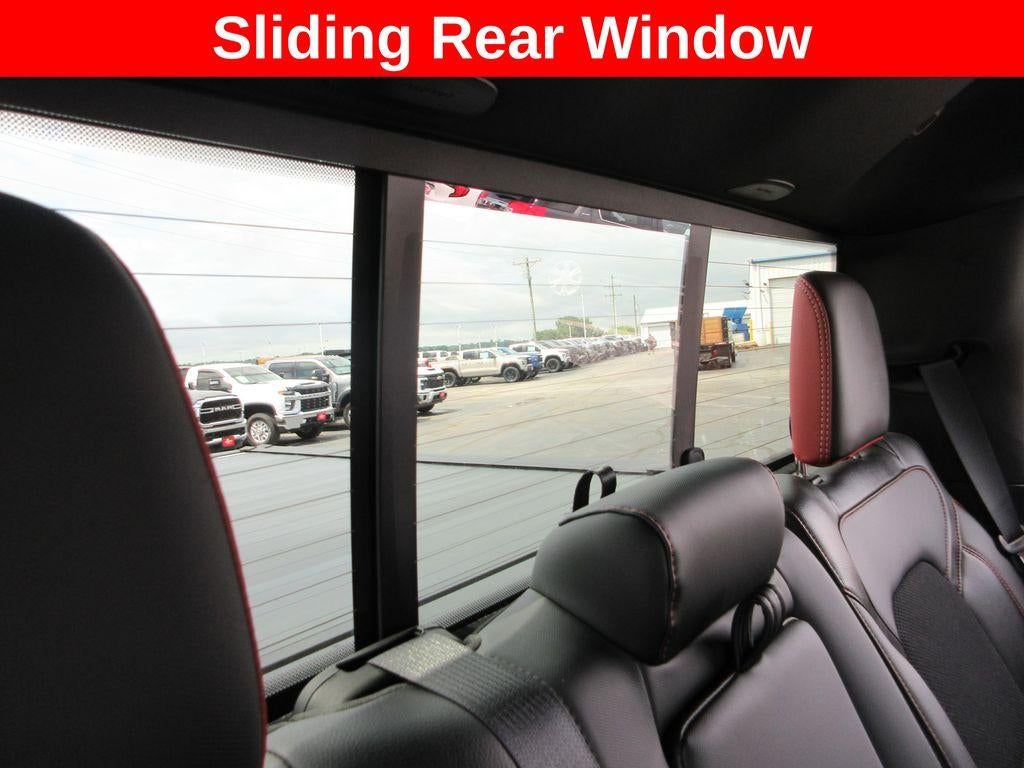 2022 RAM 1500 Rebel Crew Cab 4x4 5'7" Box
