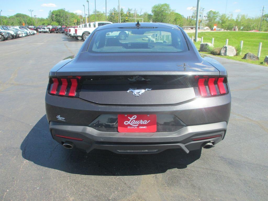 2024 Ford Mustang EcoBoost Fastback