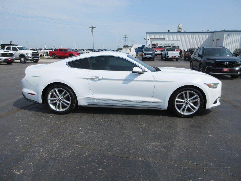 2016 Ford Mustang EcoBoost