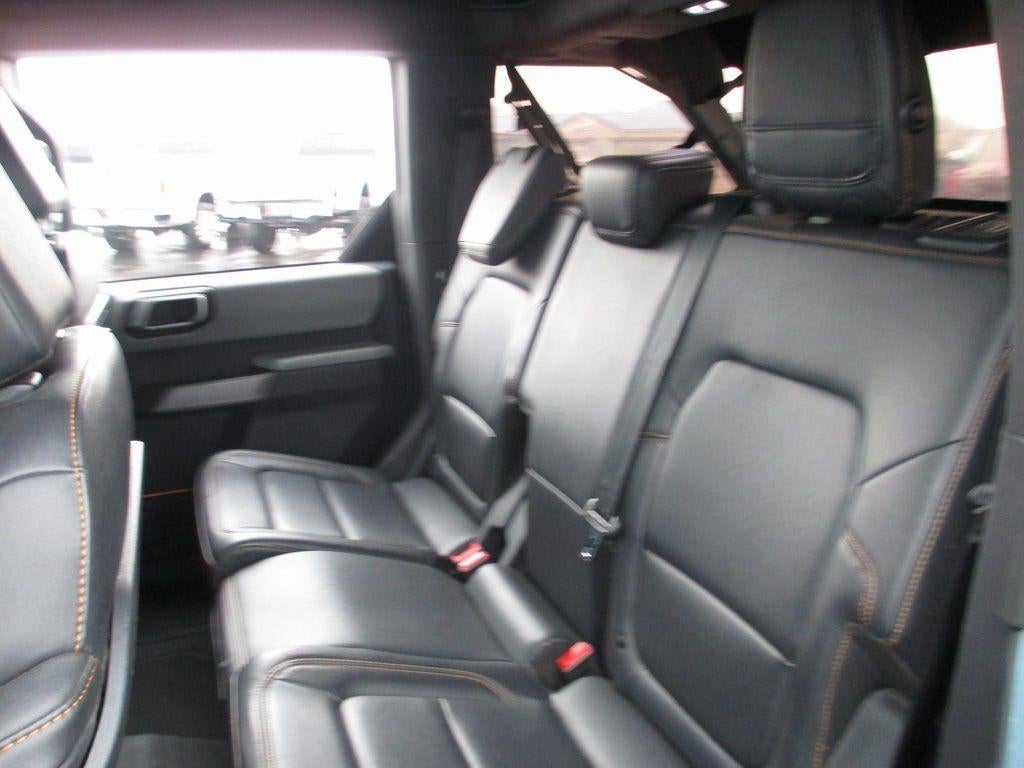 2022 Ford Bronco Base