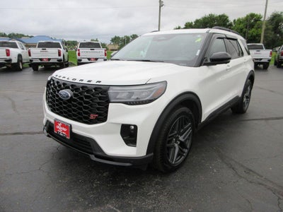 2025 Ford Explorer ST