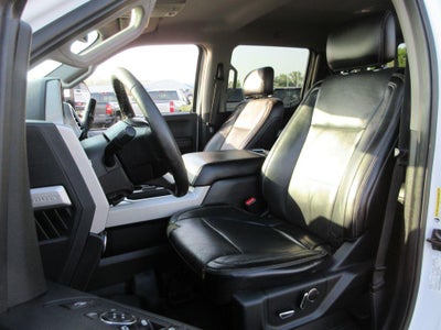 2017 Ford Super Duty F-250 SRW Lariat