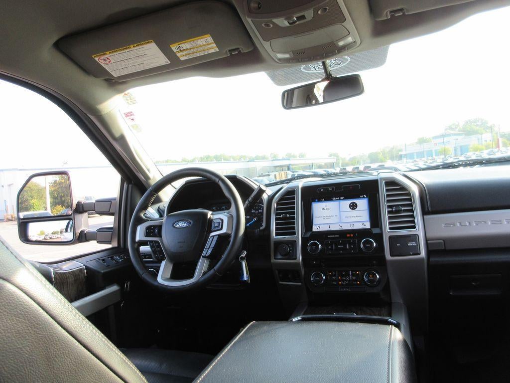 2017 Ford Super Duty F-250 SRW Lariat