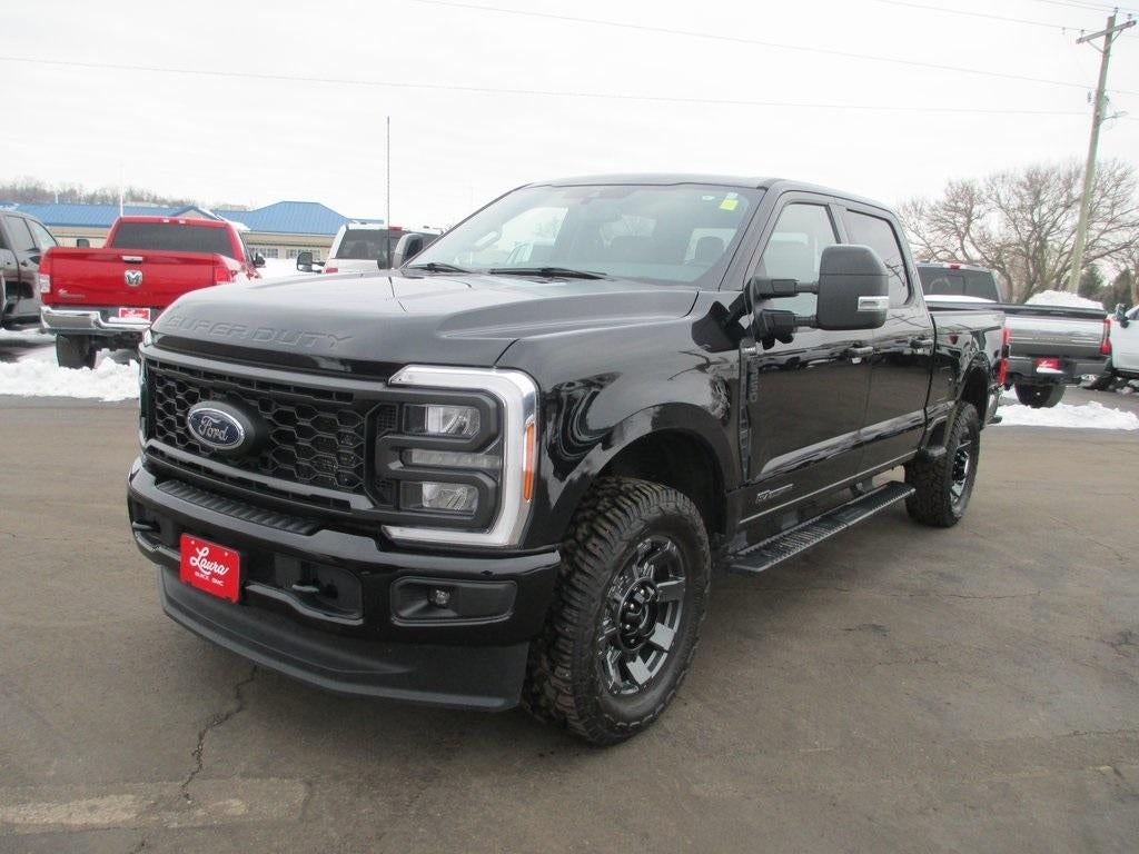 2023 Ford Super Duty F-250 SRW Lariat