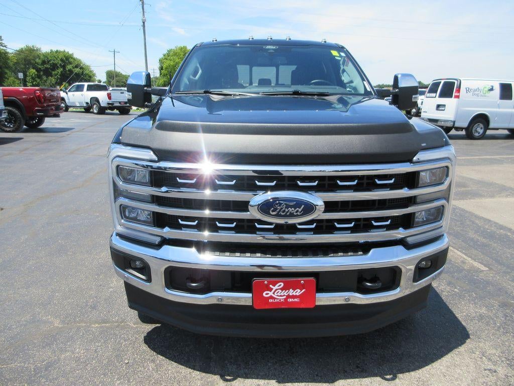 2025 Ford F-350 LARIAT