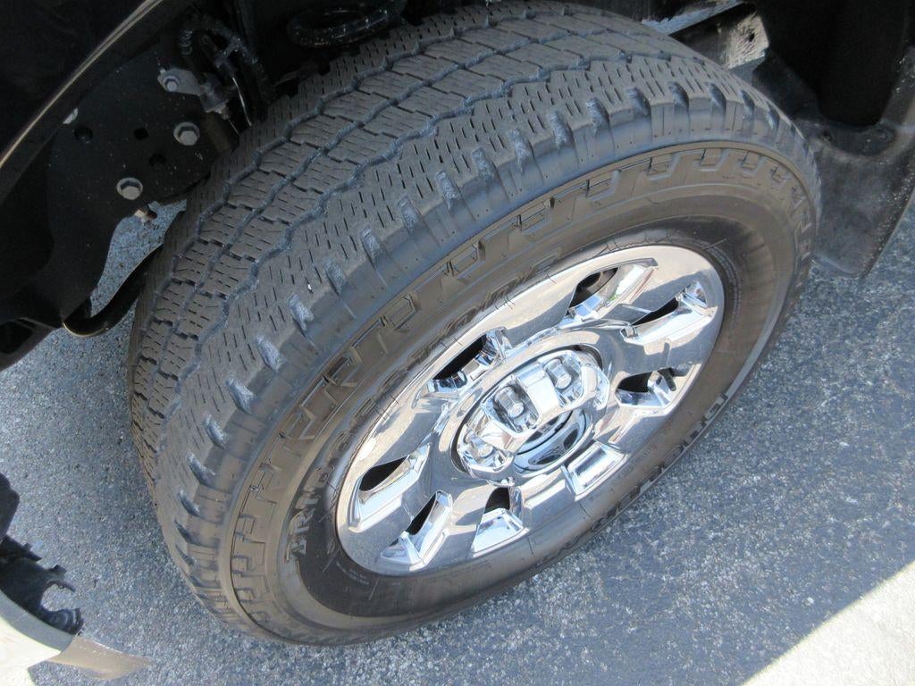 2025 Ford F-350 LARIAT
