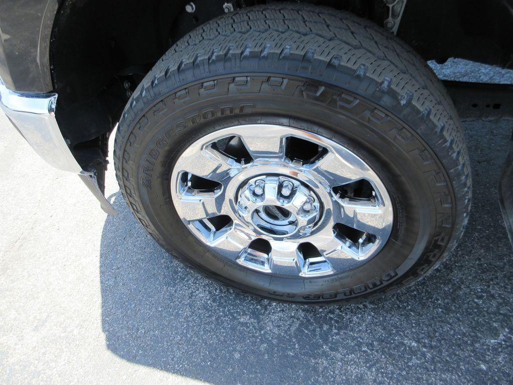 2025 Ford F-350 LARIAT