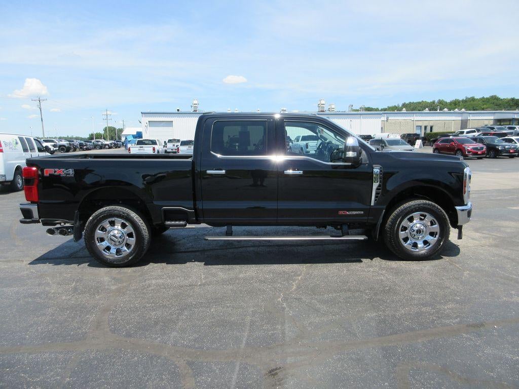 2025 Ford F-350 LARIAT