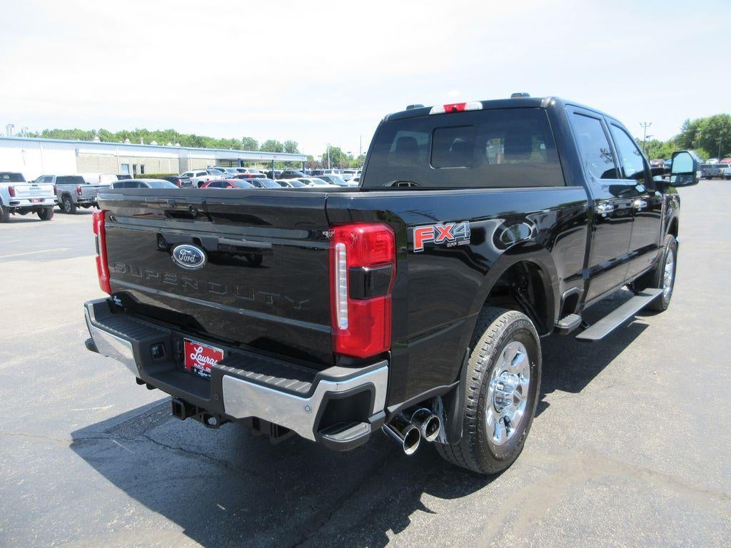 2025 Ford F-350 LARIAT