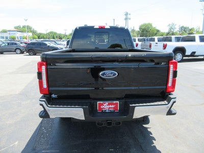 2025 Ford F-350 LARIAT
