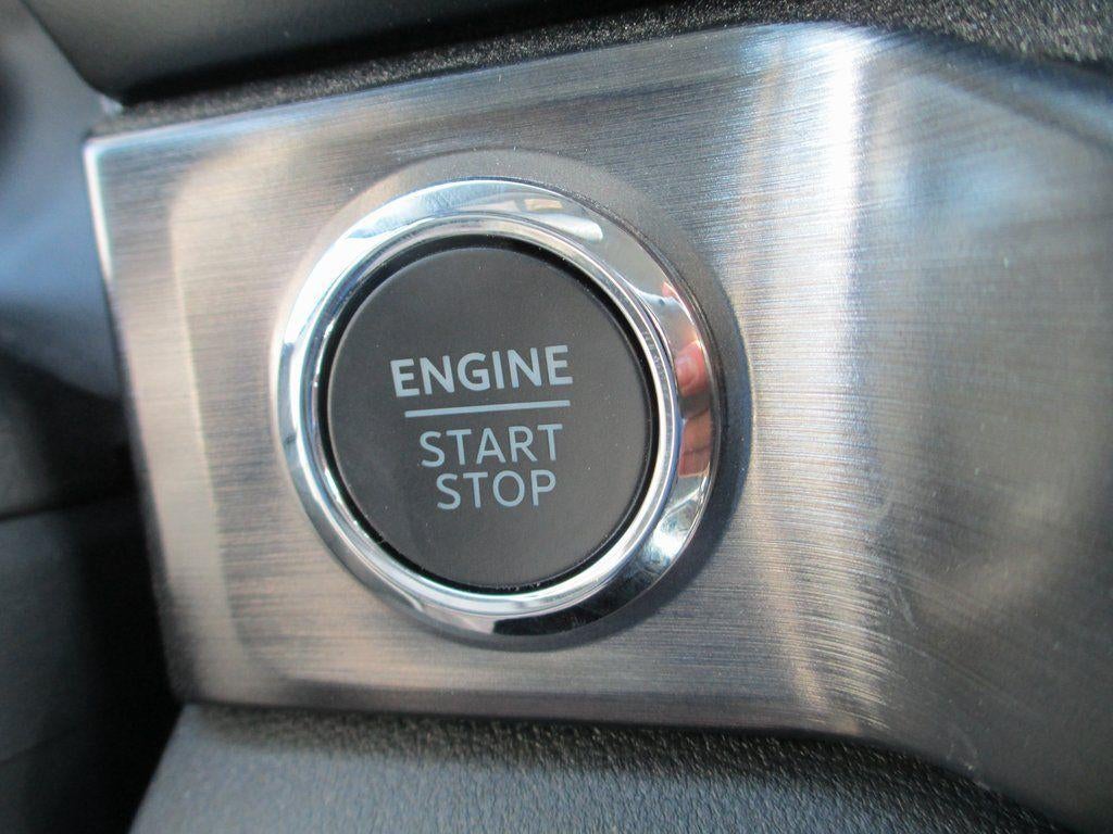 2025 Ford Super Duty F-350 SRW XL