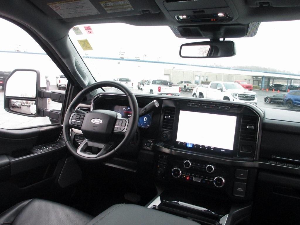 2023 Ford Super Duty F-350 DRW XL